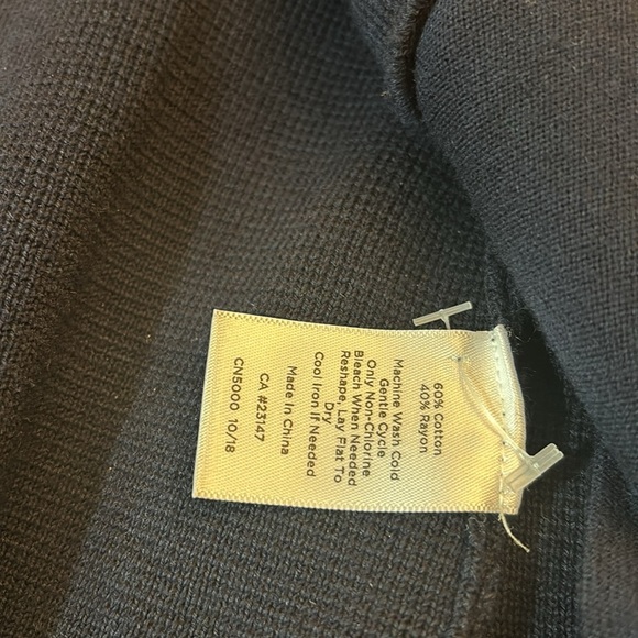 Ladies TALBOTS MILITARY STYLE CARDIGAN SWEATER - Picture 5 of 5